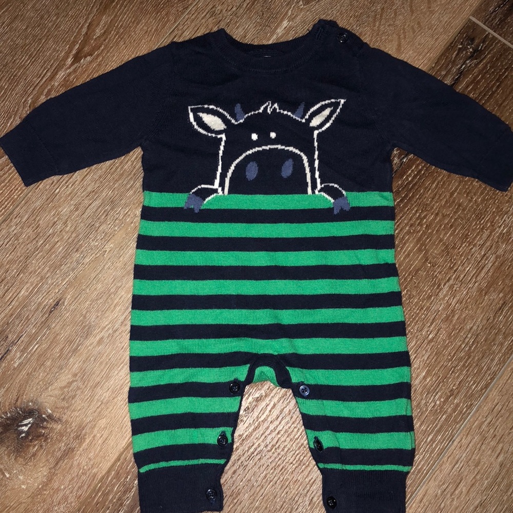 *SOLD* Baby gap jumper